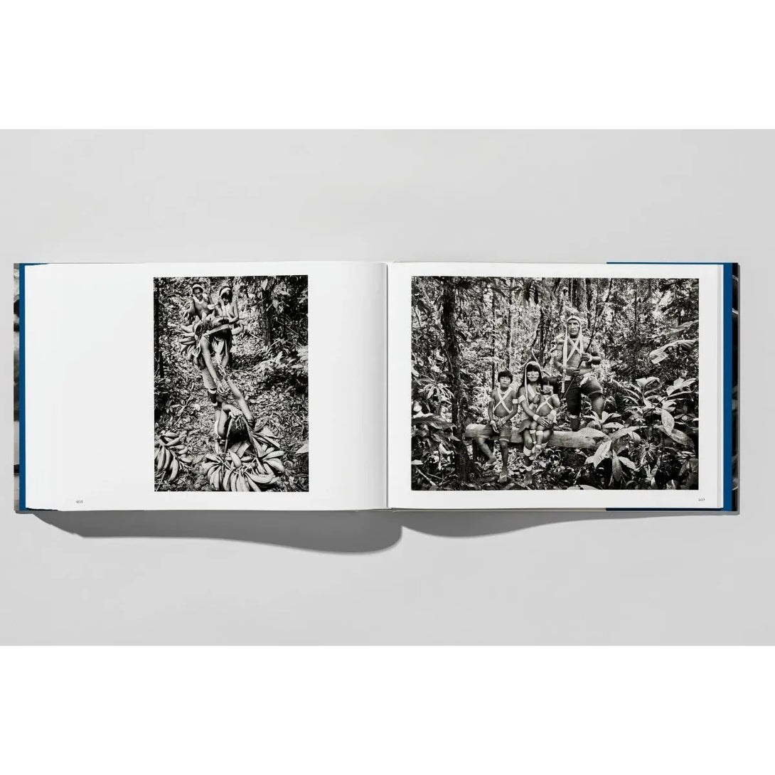 Sebastião Salgado. Amazônia - The Missing Piece Company