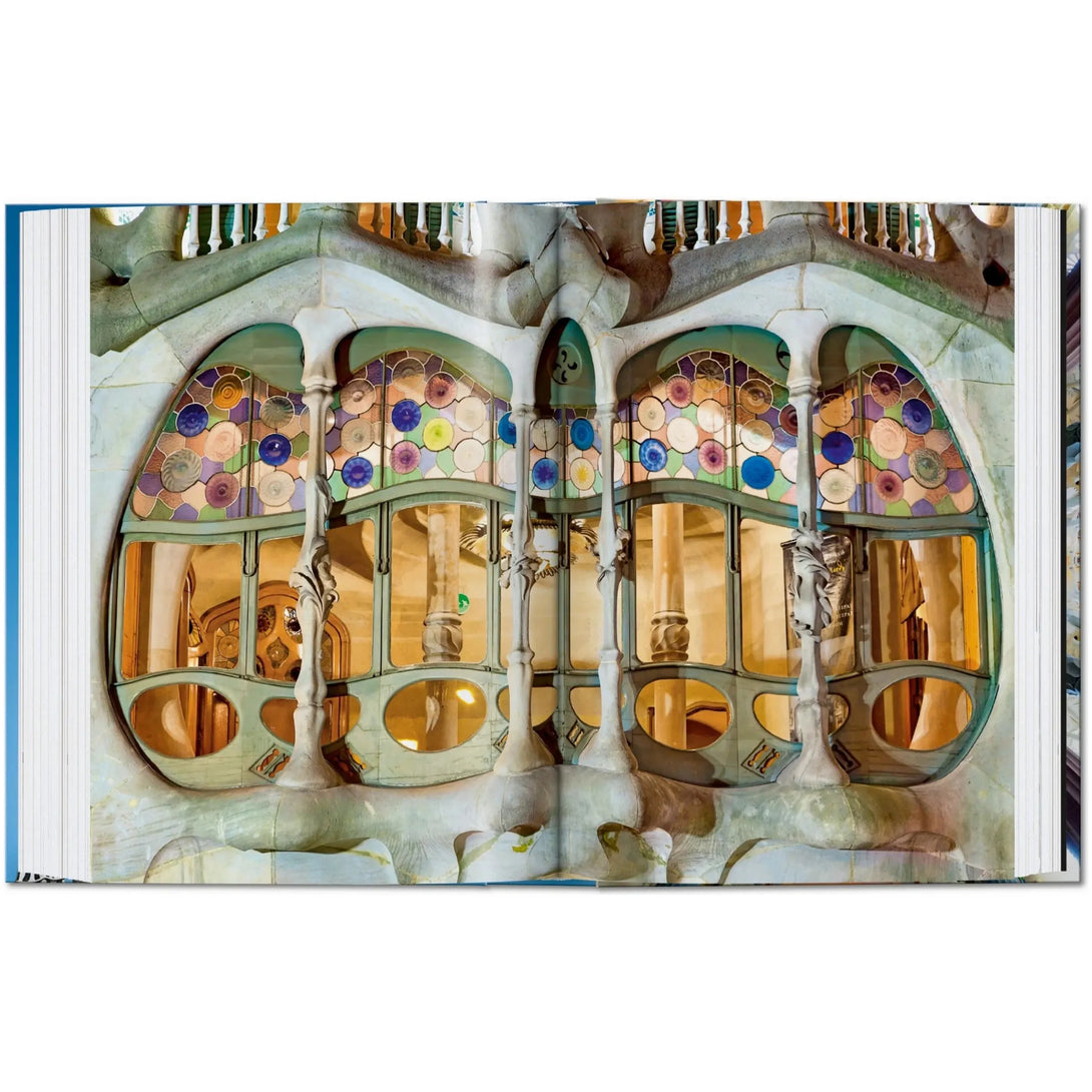 Gaudí. the Complete Works. 40th Ed. - The Missing Piece Company