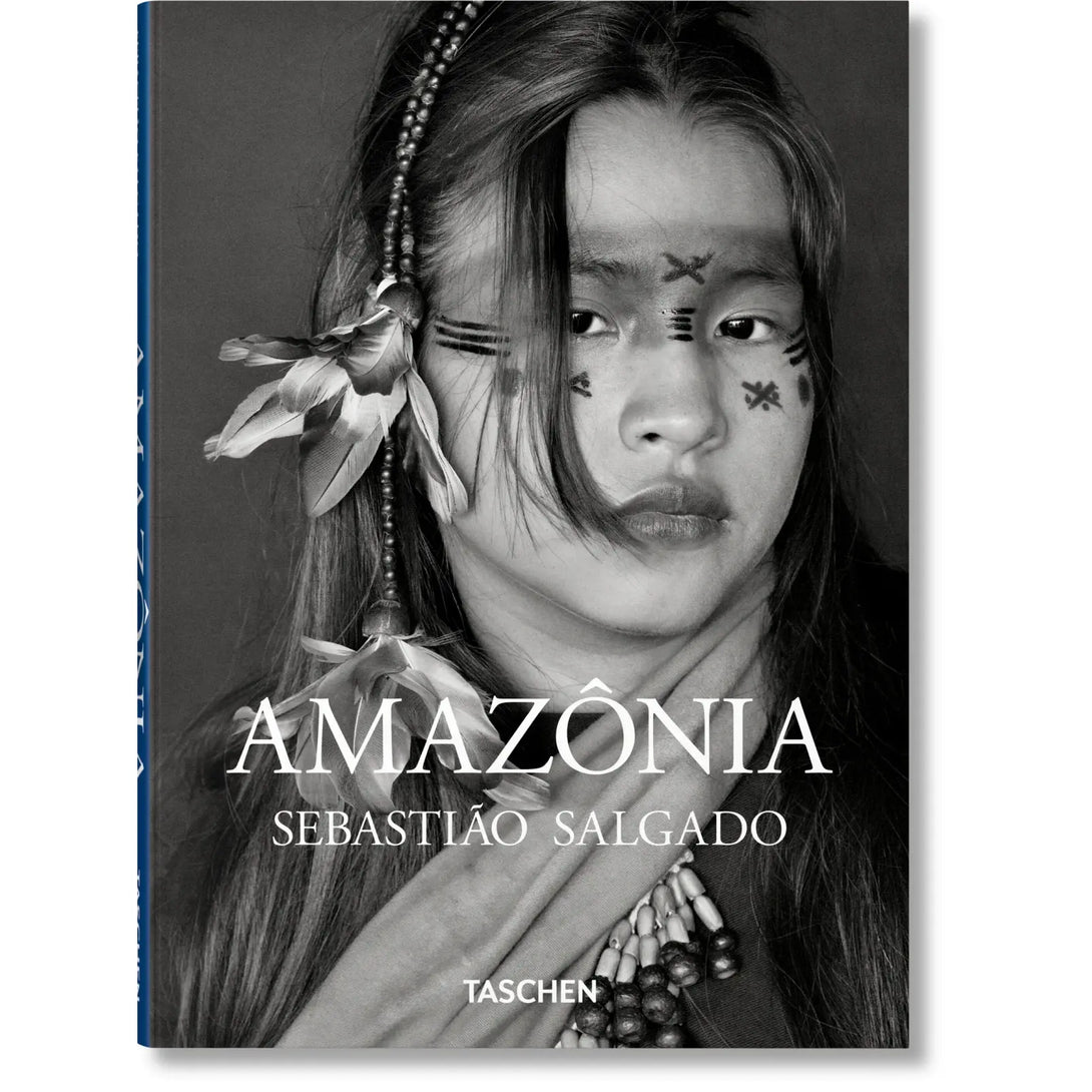 Sebastião Salgado. Amazônia - The Missing Piece Company