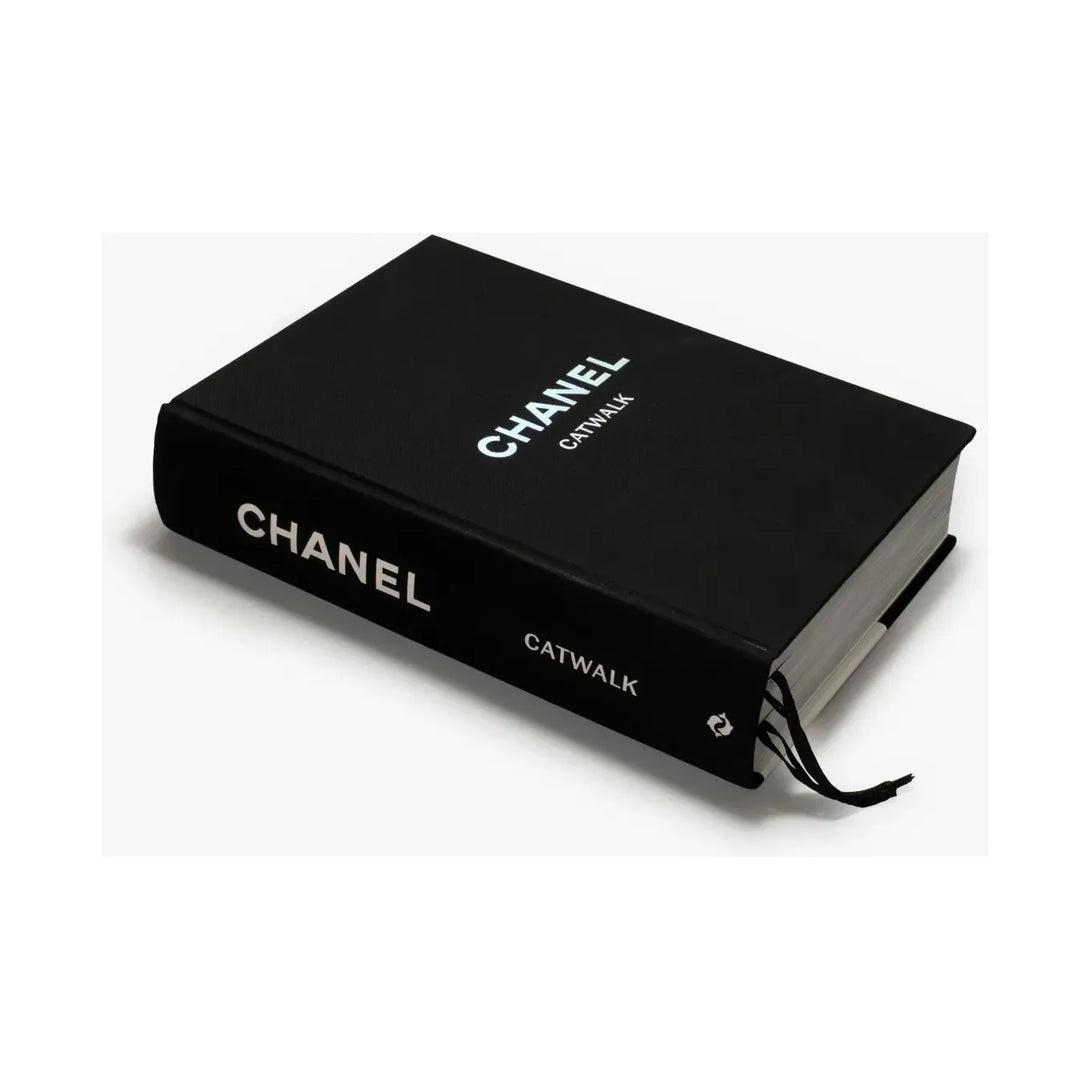 Chanel Catwalk: The Complete Collections (Revised) - The Missing Piece Company