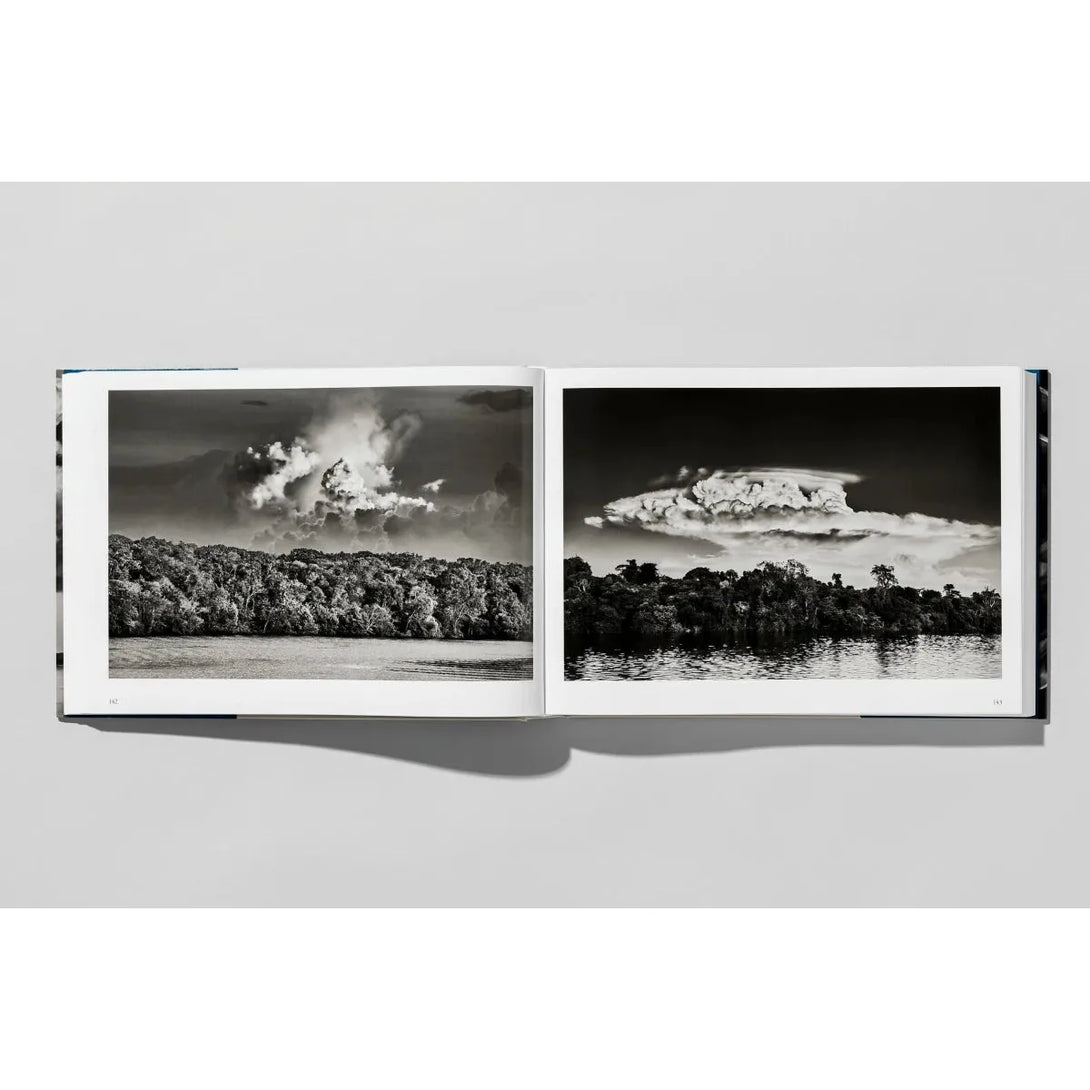 Sebastião Salgado. Amazônia - The Missing Piece Company