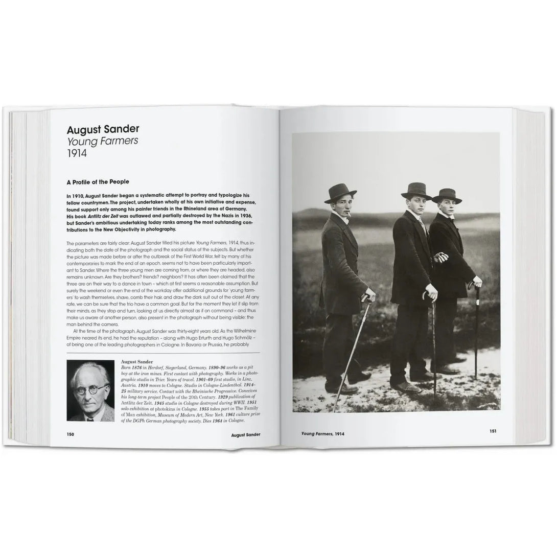 Photo Icons. 50 Landmark Photographs and Their Stories - The Missing Piece Company