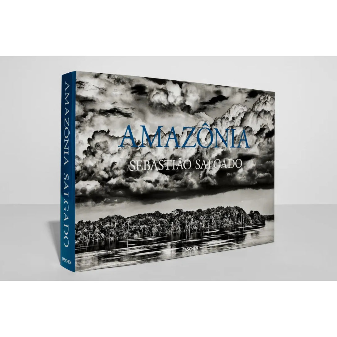 Sebastião Salgado. Amazônia - The Missing Piece Company
